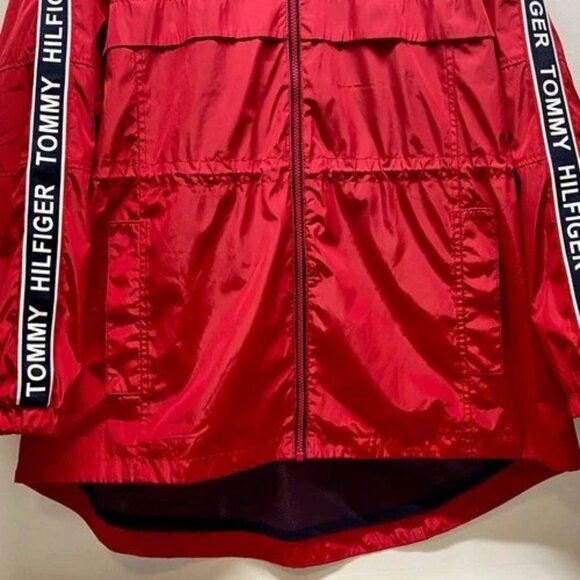Tommy Hilfiger Jacket Women's XL Crimson Red Hooded Full Zip Windbreaker Coat EC - Picture 3 of 16